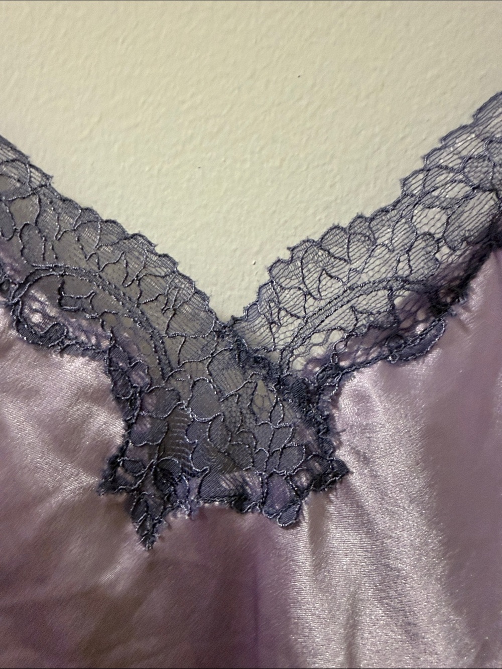 Victoria’s Secret Chemise/Slip Satin & Lace Trimmed. Size Medium. Lilac/Purple. - Picture 3 of 8